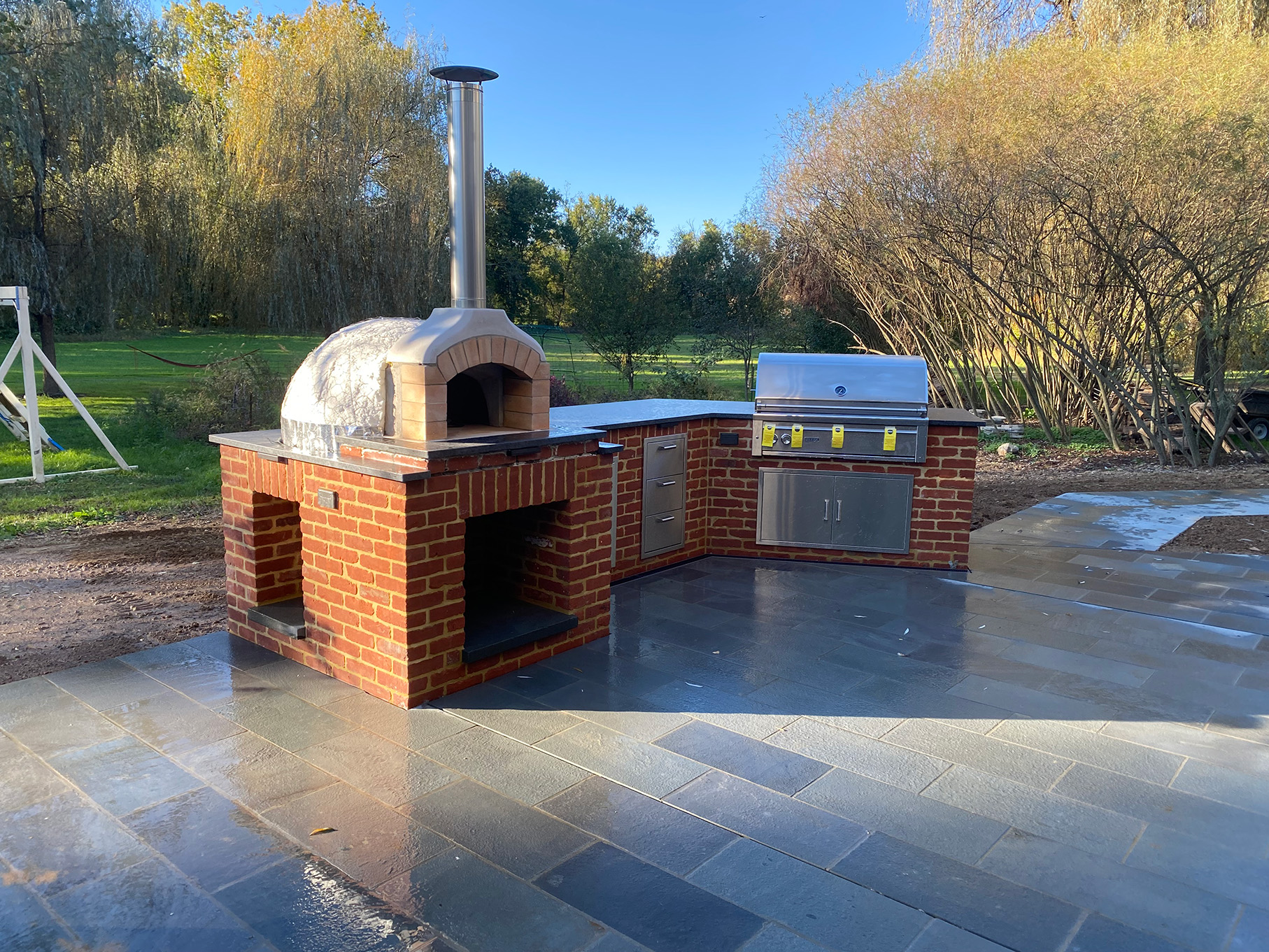 Outdoor Kitchens